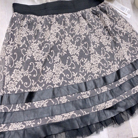 Joe B skirt size large new with tags - Picture 3 of 7